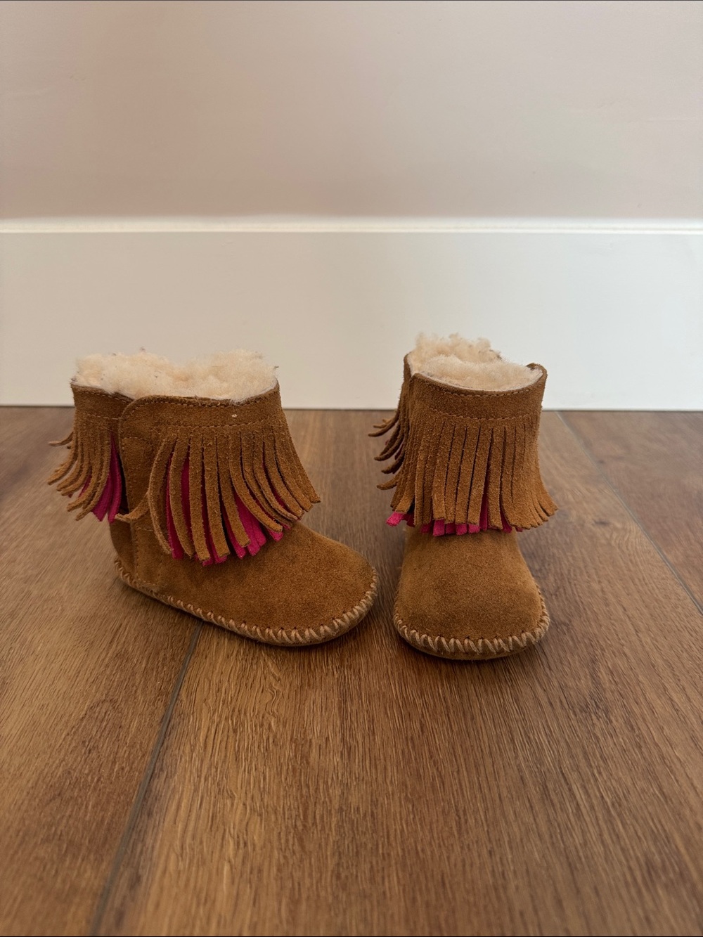 Baby Brown Fringe Shearling-Lined Moccasin Ugg Boots Size 2/3